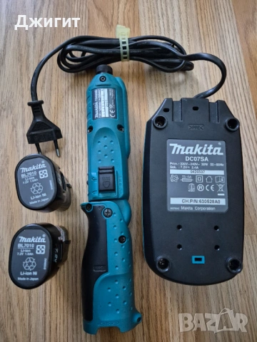 Сгъваем винтоверт Makita TD020D като нов, снимка 7 - Винтоверти - 53208470