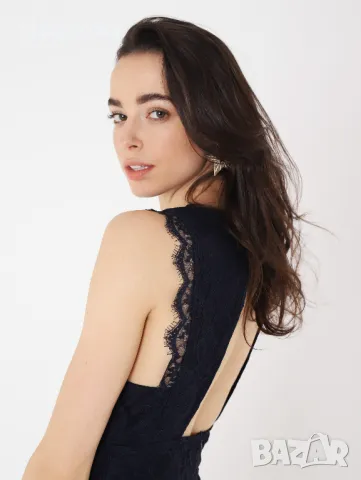 Прекрасна малка черна официална дантелена рокля , снимка 6 - Рокли - 48339752