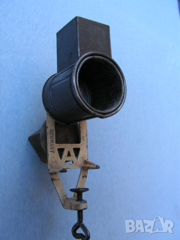  Немска ръчна дробилка за орехи от 2WW ( 1930-1940 )