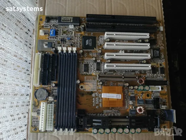 Дънна платка Gigabyte GA-6VA REV 3.0 Slot1 CPU+RAM, снимка 3 - Дънни платки - 47950031