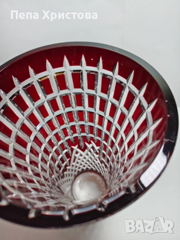 Ваза от двуслоен рубинен оловен кристал , снимка 6 - Вази - 52595984