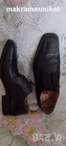 Продавам мъжки обувки черна естествена кожа номер 46, стелка 30 см, като нови, марка, снимка 2 - Ежедневни обувки - 42753467