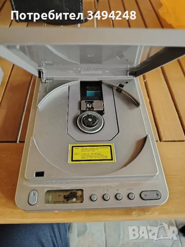 CD player Yamaha CRW-70, снимка 2 - Ресийвъри, усилватели, смесителни пултове - 50322460