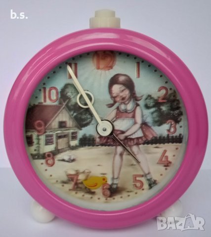 Анимиран механичен будилник 