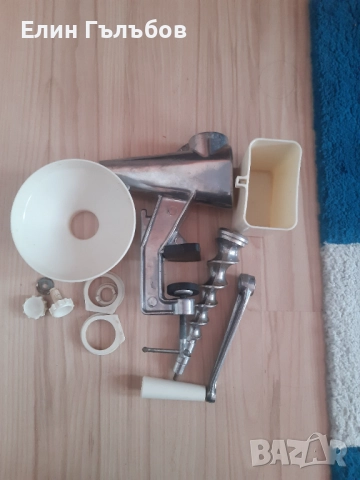 Машинка за мелене на домати и изстискване на доматен сок без семки, снимка 3 - Други - 52847787