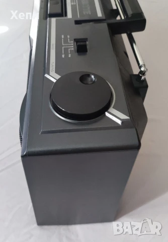 Касетофон Хитачи, снимка 5 - Радиокасетофони, транзистори - 51155132