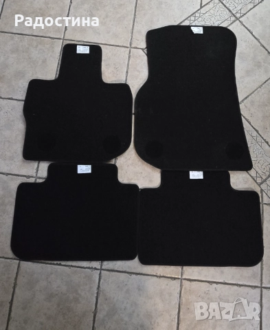BMW X4 Комплект оригинални велурени стелки , снимка 4 - Аксесоари и консумативи - 52029605