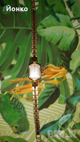 Продавам позлатен руски часовник, снимка 1 - Антикварни и старинни предмети - 33279161