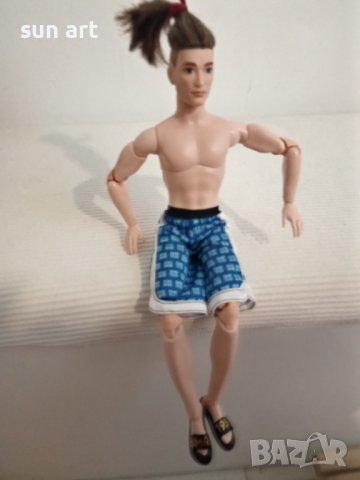 кукла Кен -момче ,йога-Mattel -Индонезия, снимка 2 - Колекции - 43659933