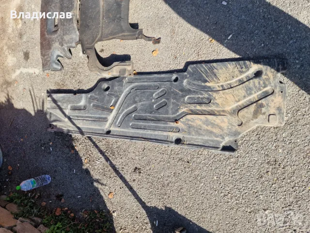 Mercedes-Benz C-Class (W203) кори под мотор и купе, снимка 3 - Части - 47583806