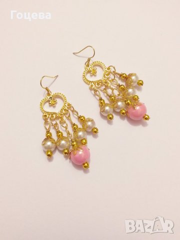 Прекрасни Барокови обеци с розови и бели перли и изящни орнаменти в цвят Злато, снимка 5 - Обеци - 28087473