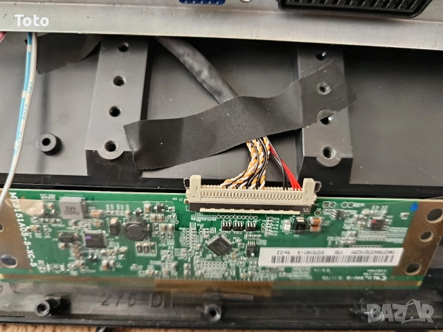 Телевизор Crown 28'', снимка 10 - Телевизори - 52928361