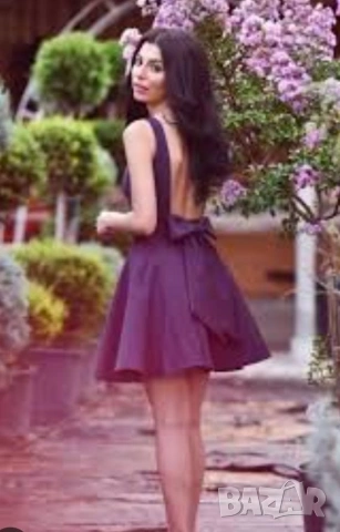 Нова рокля на Мегс, размер С, цена 20лв 