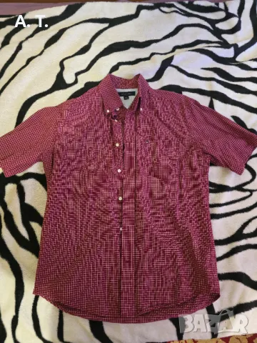 Tommy Hilfiger size M