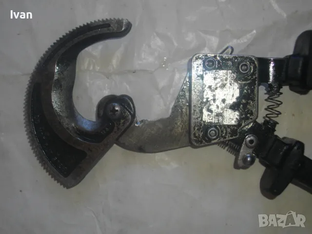 KLAUKE Ръчна КАБЕЛНА НОЖИЦА Немска за рязане на сноп кабел до 32 мм с тресчотка, снимка 17 - Други инструменти - 47603243