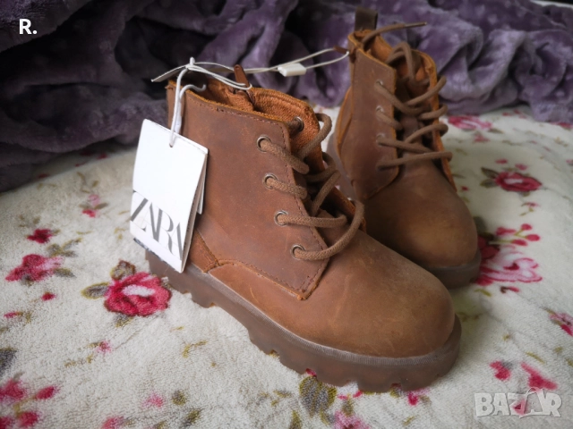 Zara Нови Боти естествена кожа р-р 25, снимка 2 - Детски боти и ботуши - 52003607