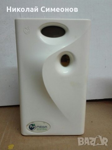 Продавам парфюмни Диспенсери