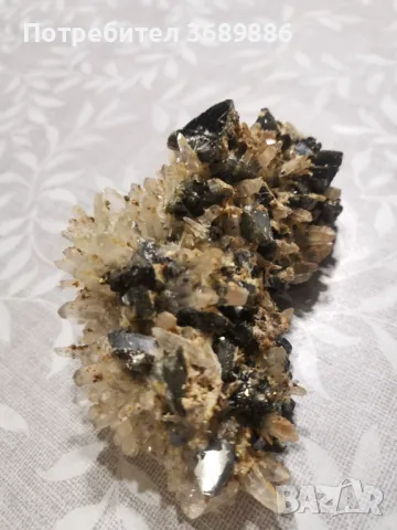 Кристал от рудници , снимка 3 - Антикварни и старинни предмети - 48789110