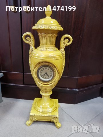 Старинен порцеланов настолен часовник Mercedes