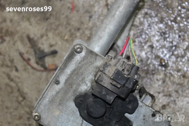 Мотор предни чистачки механизъм Пежо 307 св комби 2002 1.6i Peugeot 307SW, снимка 8 - Части - 48252895