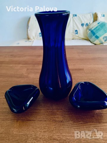 Винтажна ваза и два пепелника гутно стъкло 1970г, снимка 7 - Вази - 37411372