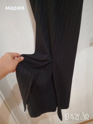 Нова рокля bershka с изрязан гръб с цепка в страни, снимка 5 - Рокли - 33515261