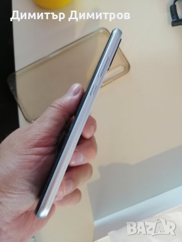 Huawei Honor Play 3 4GB RAM 64 GB ROM бял с google play, снимка 2 - Huawei - 37826752