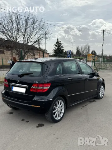 Mercedes-Benz B180 2.0 CDI 2007 г. - На части!, снимка 4 - Автомобили и джипове - 50353366