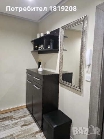 Продавам шкаф ,етажерка и огледало 12лв, снимка 2 - Шкафове - 52568828