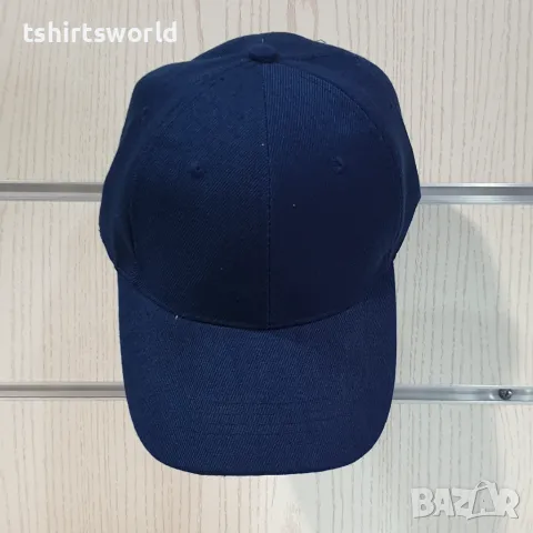 Нова изчистена шапка с козирка в тъмносин цвят, снимка 2 - Шапки - 47494608