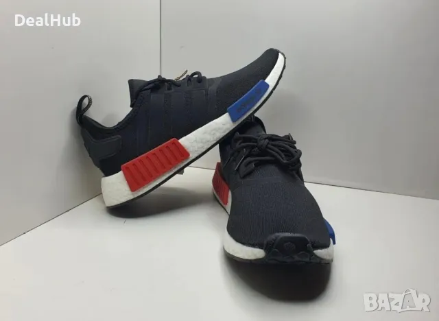 Маратонки Adidas NMD_R1

Чисто нови с кутия., снимка 2 - Маратонки - 47734430