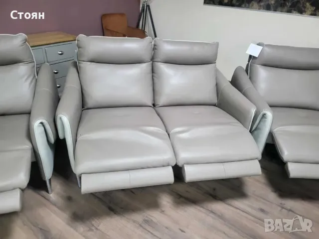 Бежов комплект кожени дивани с фотьойл с ел релакс механизъм, снимка 12 - Дивани и мека мебел - 40628344