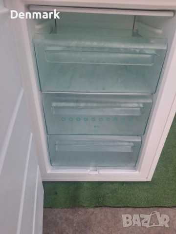 Фризер с 3 чекмеджета , снимка 3 - Фризери - 51571262