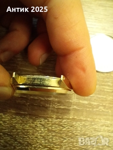 ⌚ Винтидж механичен часовник Poljot (Made in USSR), снимка 3 - Мъжки - 53507697