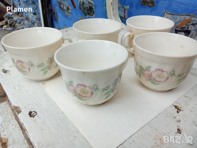 5 чаши и 5 чинии на Аркопал Франция 