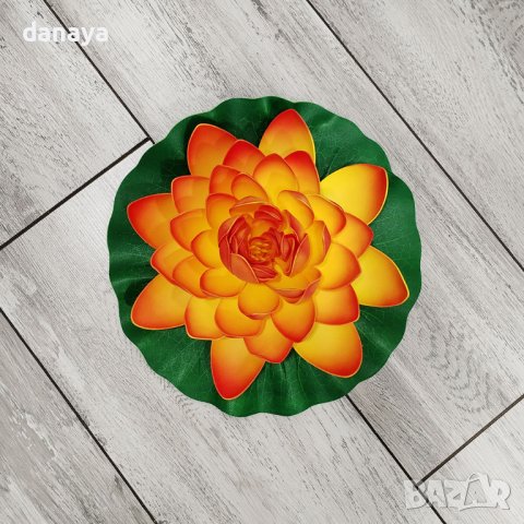 4410 Голяма изкуствена водна лилия за декорация, 28 см, снимка 5 - Декорация за дома - 43949531