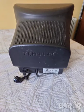 Монитор samsung!, снимка 2 - Монитори - 47721445