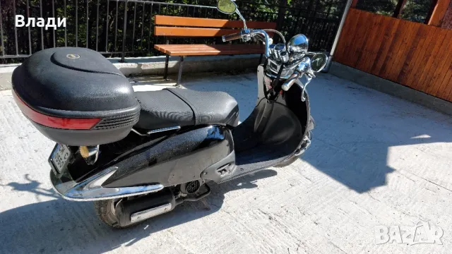 Скутер Фости ретро 50 кубика , снимка 4 - Мотоциклети и мототехника - 50167346
