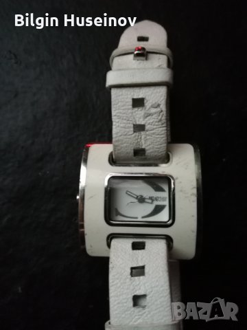 Дамски часовници - Купи в Търговище на ТОП цени онлайн — Bazar.bg
