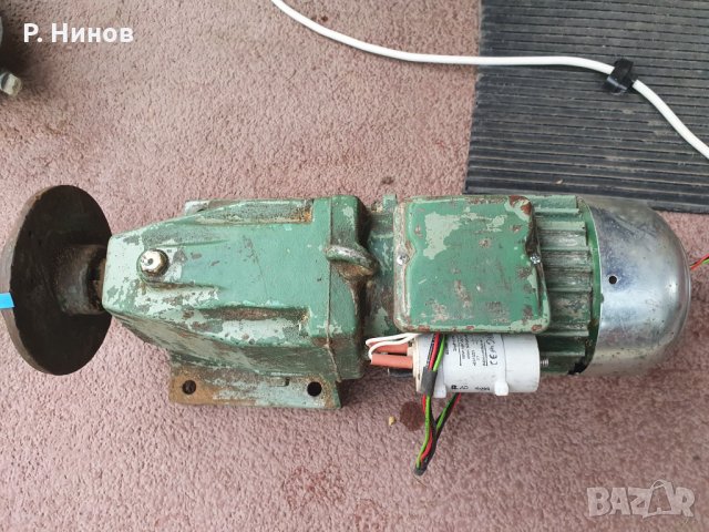 Монофазен ел.двигател/електромотор/електродвигател - редуктор 1.1 kW 35 оборота, снимка 2 - Електродвигатели - 35053542