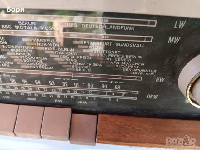 Graetz Polka 1213 /1963г Радио, снимка 5 - Радиокасетофони, транзистори - 43468466