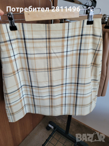 Дамскa късa полa размер S , снимка 3 - Поли - 44855825