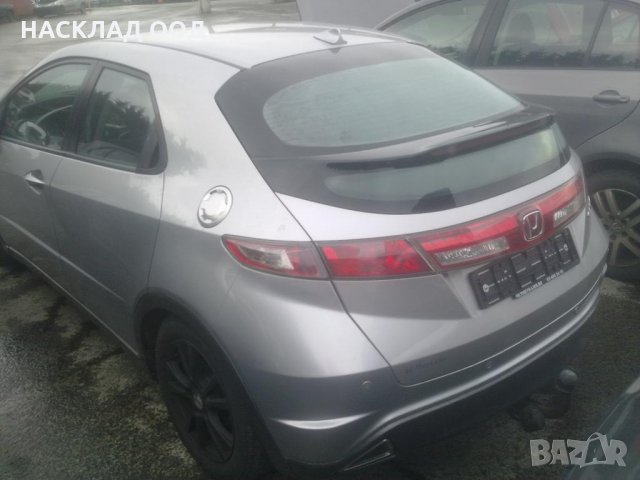 Honda Civic 1.4i 2008 г., снимка 5 - Автомобили и джипове - 32770663