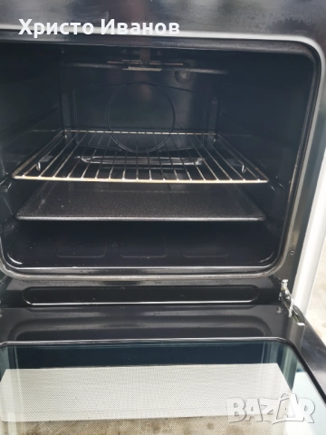 Печка Gorenje с керамичен плот, снимка 3 - Печки, фурни - 44116385