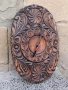 Красив Стар Стенен Часовник Дърворезба Масив от Соца, снимка 3