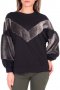 Блуза със сив пух на ръкавите в черен,червен и сив цвят като от тези на Zara, снимка 1 - Блузи с дълъг ръкав и пуловери - 26613196