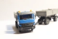 KIBRI H0 1/87 MERCEDES ACTROS САМОСВАЛ ГОНДОЛА КАМИОН МОДЕЛ, снимка 4