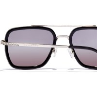НОВИ Hawkers, Унисекс слънчеви очила Ibiza Aviator с поляризация, Сребрист, 55-22-145, снимка 5 - Слънчеви и диоптрични очила - 43725979