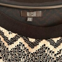 ALESSA Плетена рокля-пуловер р-р XS, снимка 5 - Блузи с дълъг ръкав и пуловери - 43695058