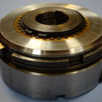 Съединител Електромагнитен Stromag ERD-40 multiplate electromagnetic clutch, снимка 5 - Резервни части за машини - 38732442